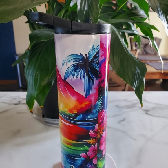 Flamingo Paint Drip 30oz Tumbler with duo lids 🎉sale - Picture 5 of 10